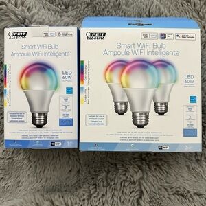 NIB FEIT 4 pack lightbulbs